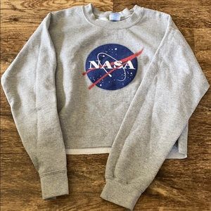 🪐NASA Cropped Crew-Neck Sweatshirt☄️